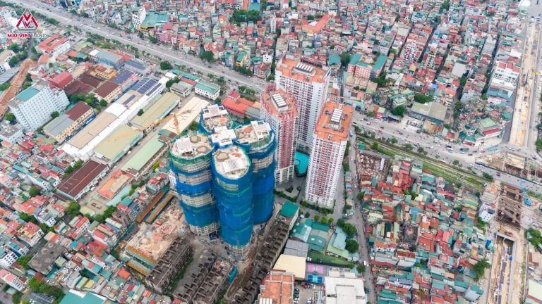 Tiến độ dự án The Queen 360 Giải Phóng